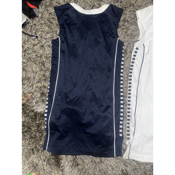 Under Armour Basketball Jersey Lot Of 2 Adult White SLIM Blank Size S Polyester - Picture 9 of 9